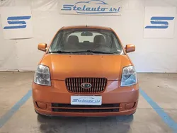 Arancione Usata 2007 Kia Picanto Spirit Due volumi | 2990 € (Buon prezzo)