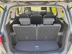 Grigio Usata 2015 VW Touran Comfortline Monovolume | 13.800 € (Buon prezzo)