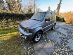 Grigio Usata 2006 Suzuki Jimny SUV | 11.000 € (Buon prezzo)