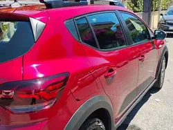 Rosso Usata 2023 Dacia Sandero Stepway Due volumi | 13.900 € (Buon prezzo)