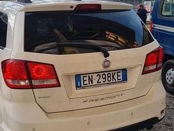 Bianco Usata 2013 Fiat Freemont SUV | 6000 € (Buon prezzo)