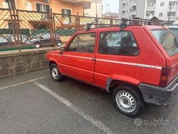 Rosso Usata 1991 Fiat 750 Young Tre volumi | 1500 €
