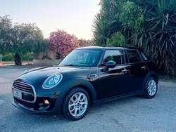 Nero Usata 2017 Mini Cooper D Due volumi | 11.300 € (Buon prezzo)