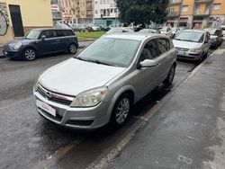 Argento Usata 2005 Opel Astra Enjoy Tre volumi | 2500 € (Cara)