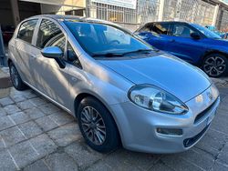 Grigio Usata 2017 Fiat Punto Tre volumi | 6800 € (Buon prezzo)