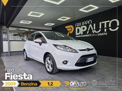 Bianco Usata 2009 Ford Fiesta Tre volumi | 3999 € (Buon prezzo)