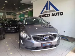 Grigio Usata 2016 Volvo XC60 Momentum SUV | 12.500 € (Ottimo prezzo)