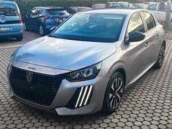 Grigio Usata 2024 Peugeot 208 Style Due volumi | 16.900 € (Buon prezzo)