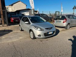 Argento Usata 2009 Mazda 2 Tre volumi | 2990 € (Buon prezzo)