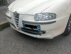Bianco Usata 2003 Alfa Romeo 147 Due volumi | 2800 € (Buon prezzo)