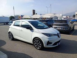 Bianco Usata 2022 Renault Zoe Zen Due volumi | 12.900 € (Super prezzo)