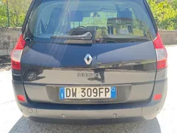 Usata 2009 Renault Scénic III Monovolume | 1600 €