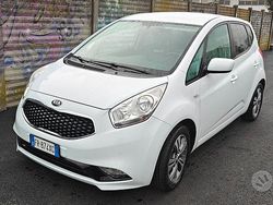 Bianco Usata 2018 Kia Venga Due volumi | 9500 € (Molto cara)