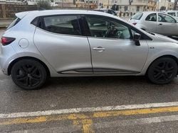 Grigio Usata 2019 Renault R4 Tre volumi | 11.500 €