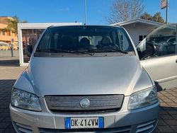 Grigio Usata 2007 Fiat Multipla Monovolume | 2500 € (Buon prezzo)