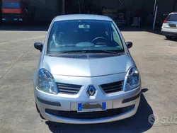 Usata 2007 Renault Modus Monovolume | 2300 € (Buon prezzo)