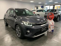 Grigio Usata 2018 Kia Stonic Style SUV | 11.900 € (Buon prezzo)