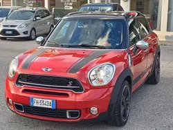 Bordeaux(met.) Usata 2017 Mini Cooper S Countryman SUV | 21.500 € (Molto cara)