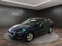 Blu/azzurro Usata 2023 Skoda Octavia Executive Station wagon | 20.900 € (Ottimo prezzo)