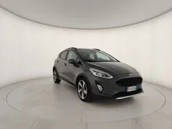 Grigio Usata 2018 Ford Fiesta Active Due volumi | 11.400 € (Buon prezzo)