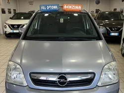 Grigio Usata 2006 Opel Meriva Cosmo Monovolume | 1800 € (Buon prezzo)