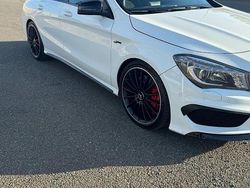 Bianco Usata 2011 Mercedes CLA45 AMG AMG Tre volumi | 30.000 €
