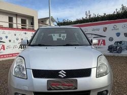 Argento Usata 2006 Suzuki Swift GL Tre volumi | 1999 € (Ottimo prezzo)