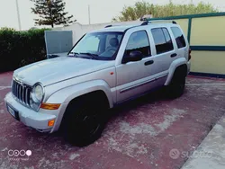 Usata 2007 Jeep Cherokee Limited SUV | 4000 € (Buon prezzo)