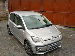 Usata 2014 VW up! Due volumi | 3800 € (Buon prezzo)