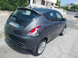 Grigio Usata 2016 Lancia Ypsilon Due volumi | 6500 € (Cara)