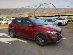 Rosso Usata 2022 Dacia Sandero Comfort SUV | 12.900 € (Buon prezzo)