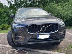 Grigio Usata 2022 Volvo XC60 Momentum SUV | 30.900 € (Ottimo prezzo)