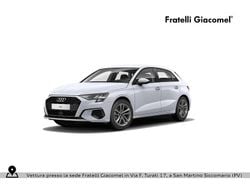 Bianco ghiaccio metallizzato Usata 2021 Audi A3 Business Tre volumi | 23.500 € (Buon prezzo)