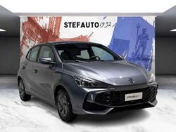 Grigio silver Nuova 2025 MG MG3 Due volumi | 13.400 € (Ottimo prezzo)