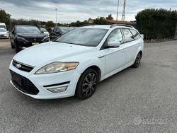 Bianco Usata 2011 Ford Mondeo Titanium Station wagon | 650 €