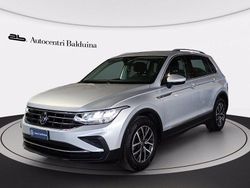 Argento met Usata 2022 VW Tiguan Life SUV | 22.500 € (Ottimo prezzo)