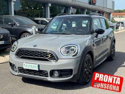 Grigio opaco pastello Usata 2019 Mini Cooper Countryman Hype SUV | 17.990 € (Ottimo prezzo)