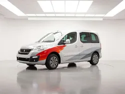 Grigio metallizzato Usata 2018 Peugeot Partner Tepee Active Monovolume | 15.970 € (Molto cara)
