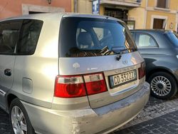 Grigio Usata 2002 Kia Carens Monovolume | 700 €