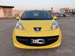 Giallo Usata 2007 Peugeot 107 Due volumi | 3500 € (Cara)
