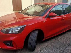 Rosso Usata 2019 Ford Focus ST-Line Tre volumi | 14.900 € (Buon prezzo)