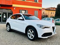 Bianco Usata 2018 Alfa Romeo Stelvio SUV | 19.900 € (Buon prezzo)