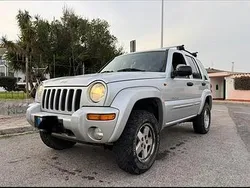 Usata 2003 Jeep Cherokee SUV | 4500 € (Buon prezzo)