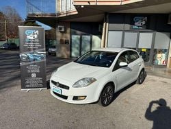Bianco Usata 2009 Fiat Bravo Emotion Due volumi | 4900 € (Buon prezzo)