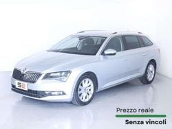 Argento Usata 2019 Skoda Superb Executive Station wagon | 19.500 € (Ottimo prezzo)