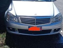 Usata 2008 Mercedes C220 Avantgarde Tre volumi | 4800 € (Buon prezzo)
