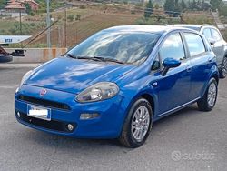 Blu Usata 2012 Fiat Grande Punto S Due volumi | 6500 € (Molto cara)
