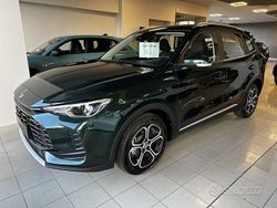 Rosso Nuova 2025 MG ZS Comfort Tre volumi | 20.990 € (Ottimo prezzo)