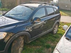 Nero Usata 2008 Chevrolet Captiva SUV | 5000 € (Cara)