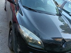 Nero Usata 2011 Renault Mégane III Station wagon | 2500 € (Buon prezzo)